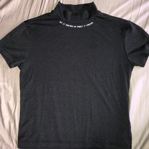 Turtle neck crop top➰